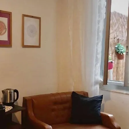 Nocleg ze śniadaniem Est 25 In 3*